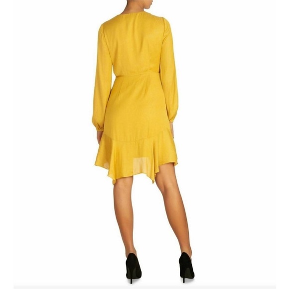 GUESS NWT Hanna Asymmetrical wrap Dress Golden Chartreuse size M - Picture 2 of 10